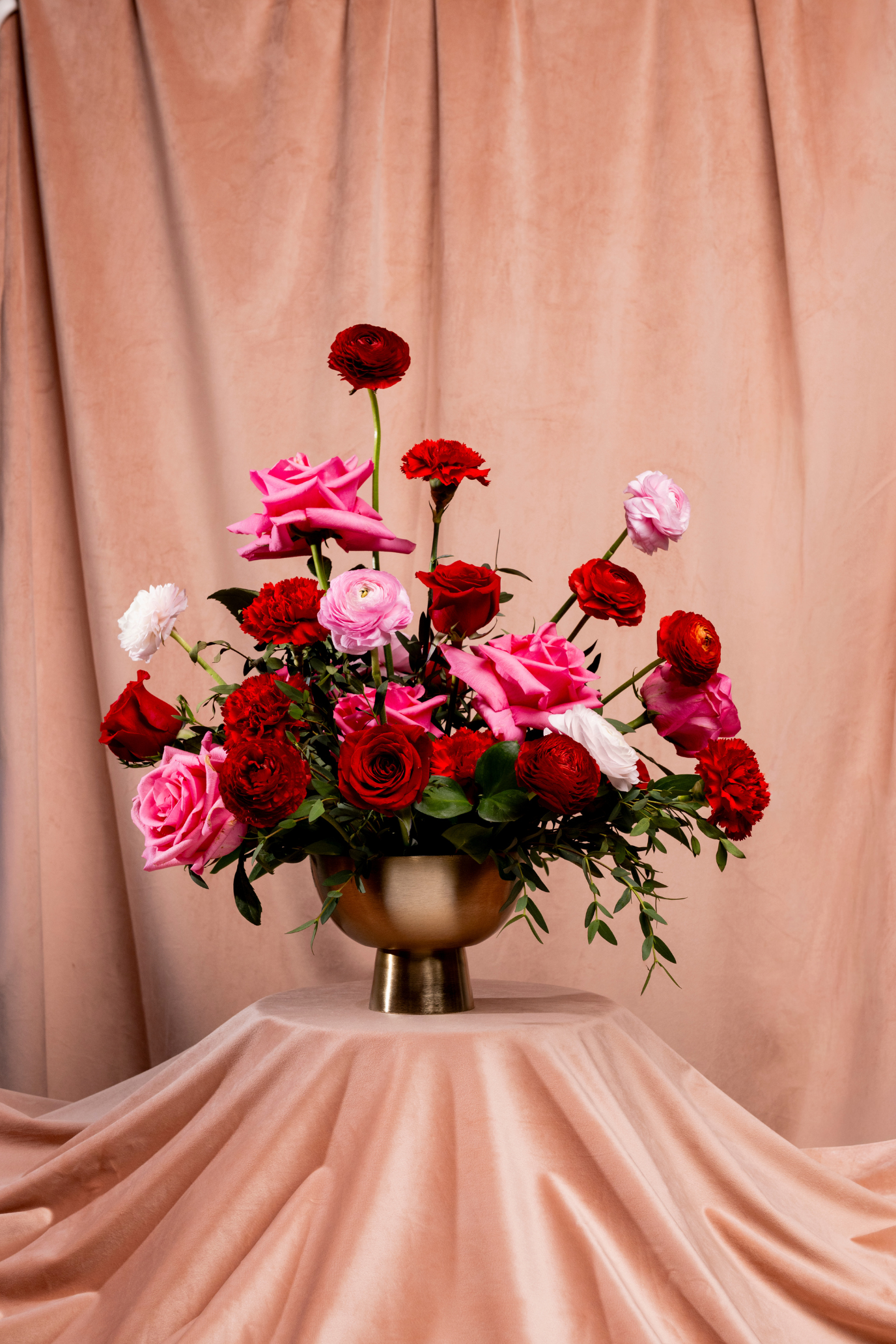 pink and red fresh flower kits