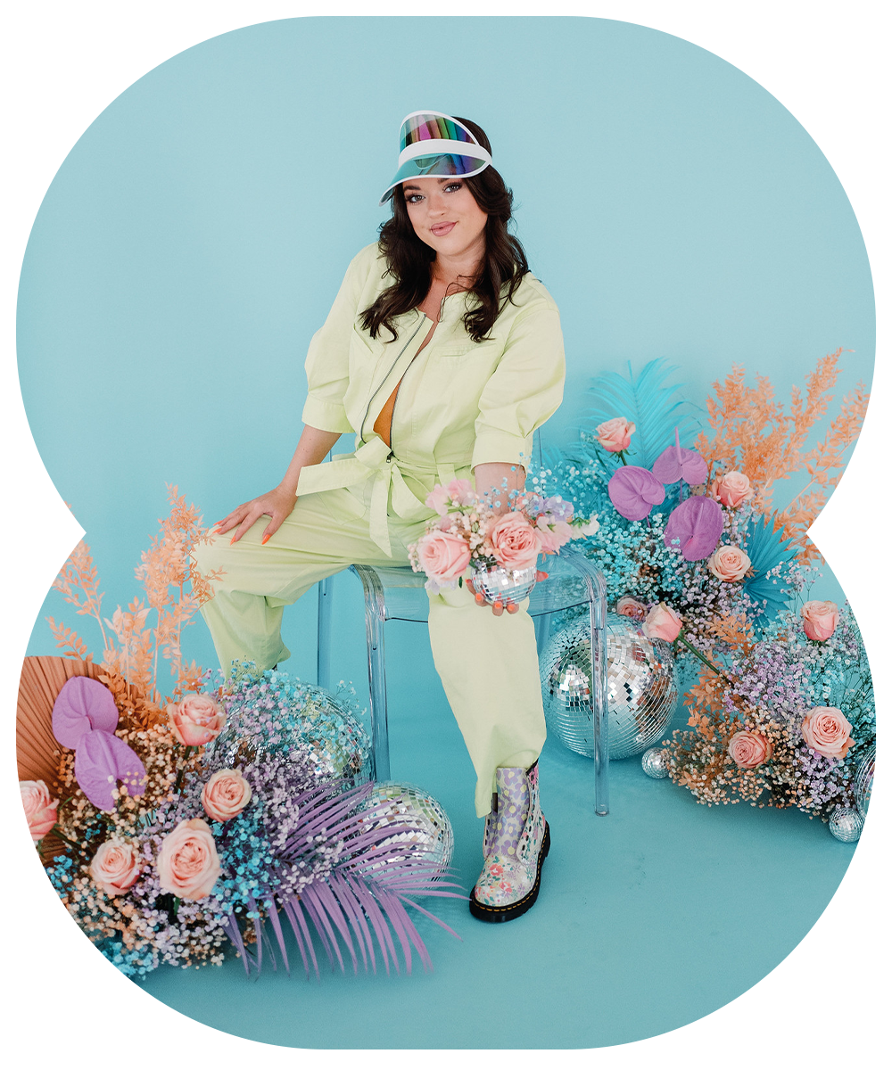 Burgundy Mixed Box Petal Icon Bulk Flowers